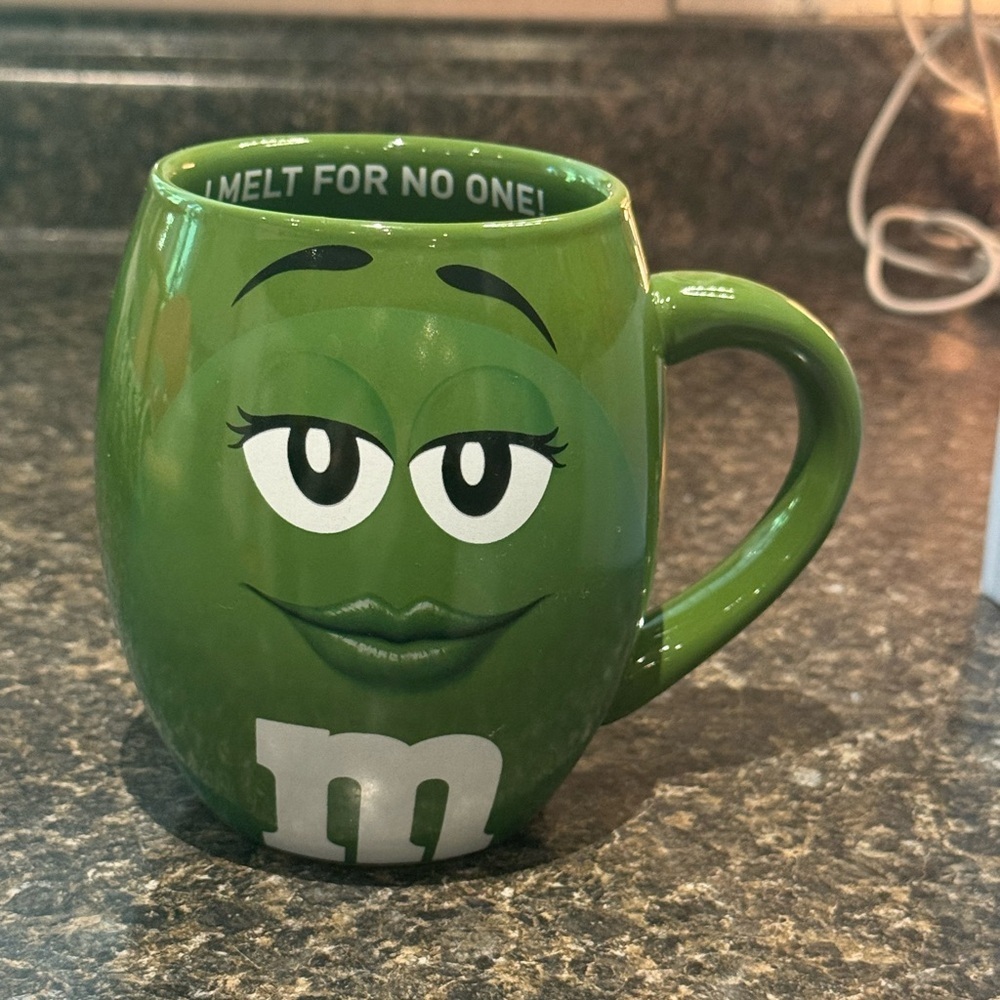 M&M'S Green Ceramic Dining Mug I Melt For No One!  NEVER USED